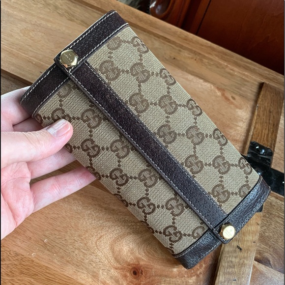 Gucci Brown and Tan Wallet - Picture 1 of 16